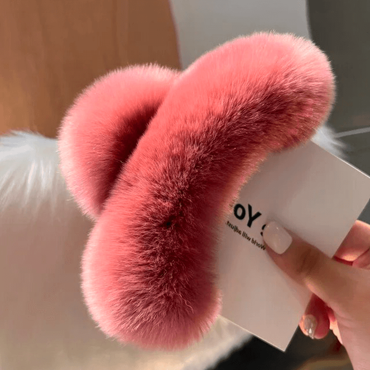 Pince à cheveux en fausse fourrure